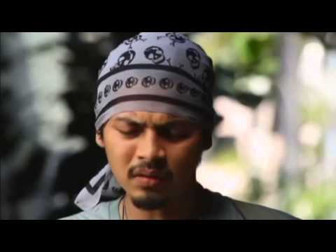 IZZUE ISLAM | BUNGA MERAH PUNYA - Aku Dan Waktu IZZUE ISLAM | BUNGA MERAH PUNYA - Aku Dan Waktu