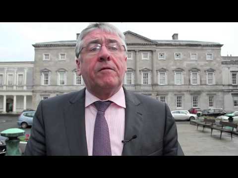 Tom Hayes TD introduces meeting on Communications, Transport and Education Chairs