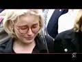 Nos hemos sentido en la obligación de homenajear a Miguel Ángel Blanco, concejal del PP asesinado vilmente por ETA tras una tortura que duró 48 horas. Justo ahora cuando el desgobierno del traidor ZP y sus acólitos socialistas humillan a las ví­ctimas y traicionan el 