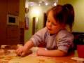 videos de Emily Röber in der Weihnachtsbäckerei