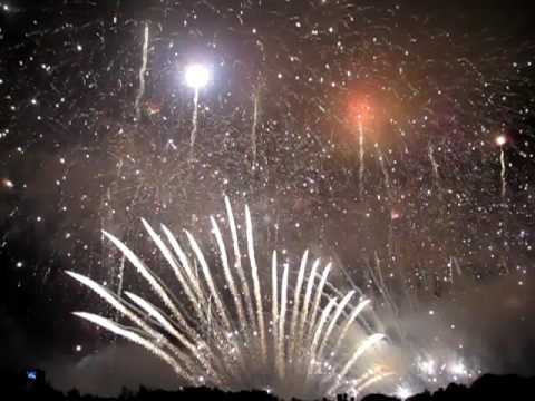 「世界一と評される「教祖祭PL花火芸術」の映像」のイメージ