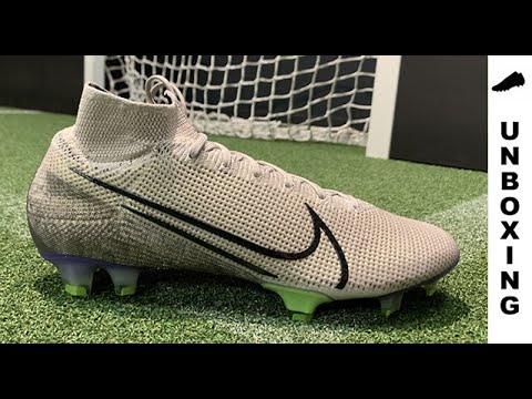 Nike Mercurial Superfly 7 Academy FG MG Jugend jetzt.