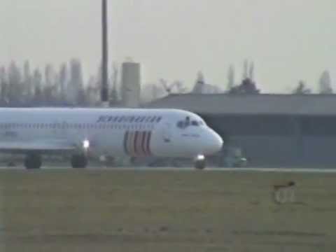 DC 9 41 - Scandinavian Airlines - McDonnell Douglas MD-80 Scandinavian Airlines - McDonnell Douglas DC-9-41 Scandinavian Airlines - McDonnell Douglas MD-87 take-off fr...