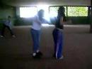 corcunda e corcundinha em dança mongol
