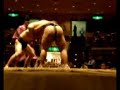 at ryogoku kokugikan early in the day. this is katie's vid.