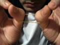 videos de Crazy Mans Thumb Cuffs Magic Trick