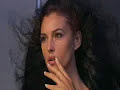 monica-bellucci-backstage.html