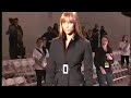 in between shooting shows on day 3 at new york fashion week i pulled out my camcorder when i ran into carmen electra, tyra banks and lisa rinna separately during the day. carmen in particular looks really beautiful in person at the shows...