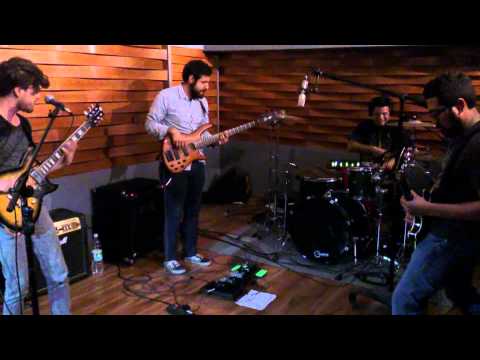niple - ensayando una de las nuevas rolas para el proximo disco llamada