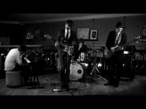 Cover of Chasing Cars by Snow Patrol