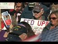 Tea Party Bus Swings Through Kansas