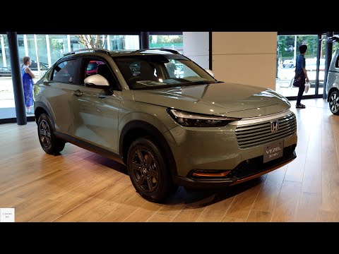 2025 Honda HR-V Facelift e:HEV (Honda Vezel) / In-Depth Walkaround Exterior & Interior