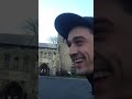 Удивительная собака-акробат