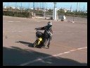 Minimotos en el Fib, Morcillo enseñando a coger curvas Minimotos en el Fib, Morcillo enseñando a coger curvas