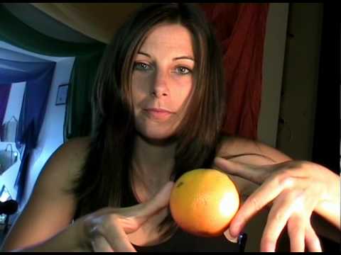 How is a fushigi magic ball like an orange?