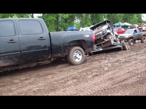 LITERALLY STUCK IN TRAFFIC AT MUDFEST!