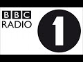 like facebook : http://www.facebook.com/masterspl join facebook : http://www.facebook.com/duomasters tracklist: mat zo & porter robinson -- easy [anjunabeats...