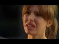 why did she do this? she was prettier before... her lips :-/