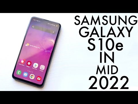 Samsung Galaxy S10e In Mid 2022! (Review)