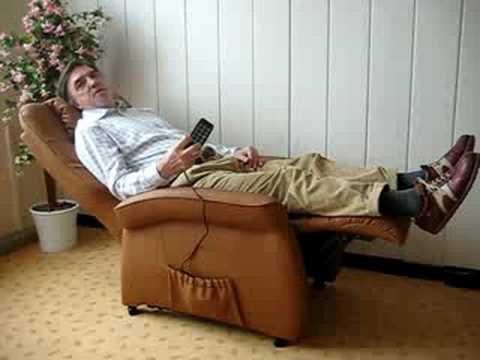 Sessel mit Aufstehhilfe - Fernsehsessel mit elektrischer Aufstehhilfe