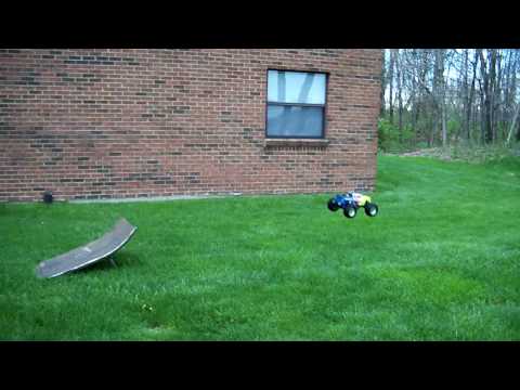 Team Associated Mini MGT 3.0 2