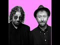 Chas N' Dave- Auld Langs Syne