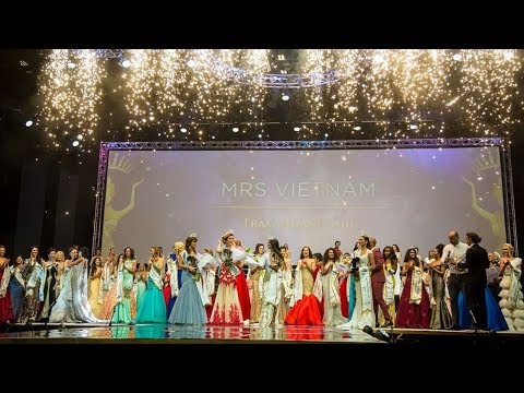 Mrs. Universe finalists dazzle in African swimwear