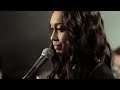 Видеоновость Rebecca Ferguson - Glitter & Gold (Live Version) | Премьера клипа | онлайн
