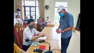 Thành phố Uông Bí: Chi trả hỗ trợ do ảnh hưởng của dịch Covid-19 cho đối tượng người có công trên địa bàn phường Thanh Sơn