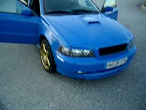 Kleiner Rundgang um den Volvo S40 T4 - 
Ein kleiner Rundgang um einen Volvo S40 T4. Der in diesem Auto Video vorgestellte Volvo erinnert mit seiner blauen Lackierung und den...
