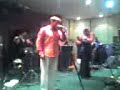 Pocholo canta Alaus�
