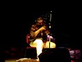Yo digo q nadie como Issam Houshan, pero aqui está Saul Espinoza, demostrandonos su gran talento en el derbeke, me gusto mucho!!!..(Show de Danza árabe Cuernavaca)