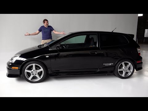 The 2004 Honda Civic Si Is a Quirky, Forgotten Hot Hatchback