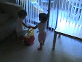 Sofia e Marina brincando