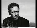 Hugh-Laurie-Walter-R