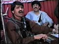 Singer:Rizwaan ManawarLyrics: Dr. Kabir Storiډاکټر کبیر ستوری ( زېږېدنه : ۱۹۴۲ ؛ مړينه : ۴ د اپرېل ۲۰۰۶) د لوی افغانستان يو تکړه شاعر، ستر ليکوال، اديب ، څیړونکی ، ژورنالیست ، ساپوه ، سياستپوه او سياسي مشر و. د هغه قام پرسته شاعري نه يواځې په پښتونخوا او افغانستان کې مېنوال لري بلکه په نړۍ کې چې هرچېرته پښتانه مېشت دي نو دده ادبي او سياسي کارونو ته په درنه سترګه ګوريhttp://www.kabirstori.comhttp://www.khost-web.net/storai.htmlhttp://www.global-peace.net/DrKabirStorayBiography.htmlhttp://www.pashtoonkhwa.comhttp://www.pakhtana.com