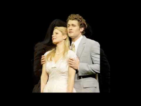 matthew morrison light in piazza. Glee#39;s Matthew Morrison - Il