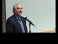 Dr. Hodari speaks to students at Wayne State