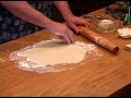 maple apple pie recipe : how to roll pie crust