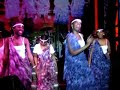 Burundian princesses dance in China