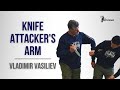 Knife attacker's arm. Systema seminar by Vladimir Vasiliev in Tokyo.