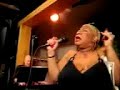Luenell sings \"Savin\