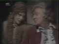 Jon Pertwee clip to \"UFO\" theme.