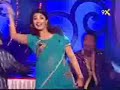 Divyanka Tripathi dances on \"Desi Girl\"!! Divyanka Tripathi dances on \"Desi Girl\"!!
