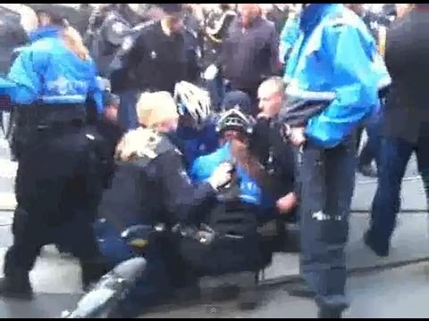 Zo was het om vanavond op de Dam te staan (video) YouTube Preview Image