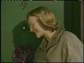 YouTube - Mr. Bean Video - Mr. Bean with a turkey on his head