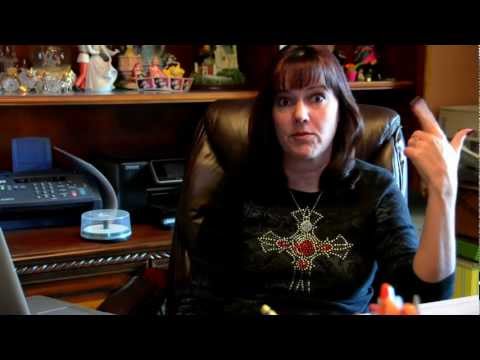 Suzy Haner: The Hypnotic Comedian