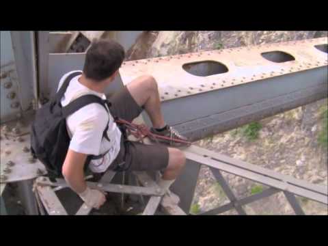 Extreme Rope Swing Bridge Jumping in British Columbia Dangerous Stunt. MUST SEE!