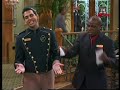 Zack doet alsof hij dyslexie heeft om zo onder zijn schoolwerk uit te komen. Mr. Moseby heeft geen stem. London en Maddie schaken en London blijft winnen. Dus denkt London dat zij slimmer is dan Maddie. ALLE RECHTEN BLIJVEN BEHOUDEN AAN DISNEY CHANNEL EN JETIX NEDERLAND. NIET VERWIJDEREN AUB.Zie ook http://www.mogulus.com/JetixDisneyNickelodeon
