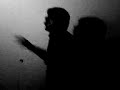starring prithu/ton n ronti. detective -- ronti thief -- prithu CAUTION-- plz hold ur breath,becuase the movie is too short......!!!
